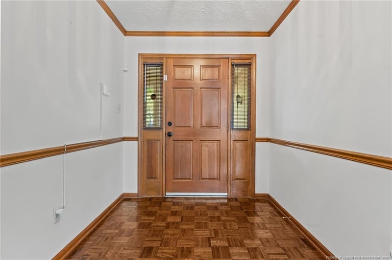 5812 Tuckertown Ln, Fayetteville, NC 28314