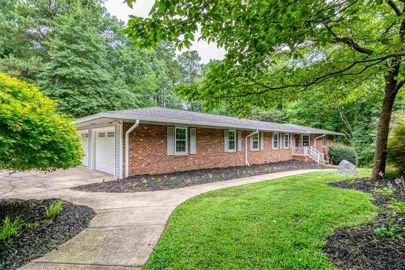 5813 Dean Ave, Raleigh, NC 27616