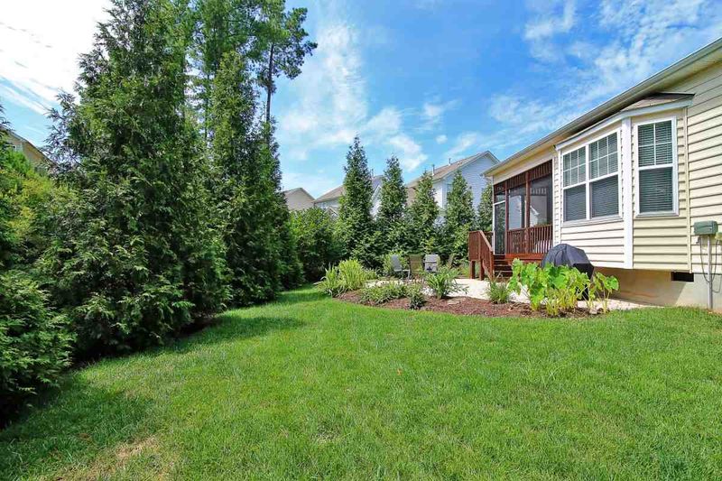 5815 Lyon Farm Dr, Durham, NC 27713