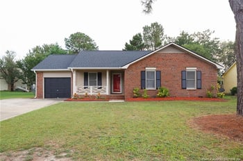 5815 Rivercroft Rd, Fayetteville, NC 28304