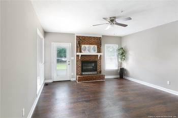 5815 Rivercroft Rd, Fayetteville, NC 28304