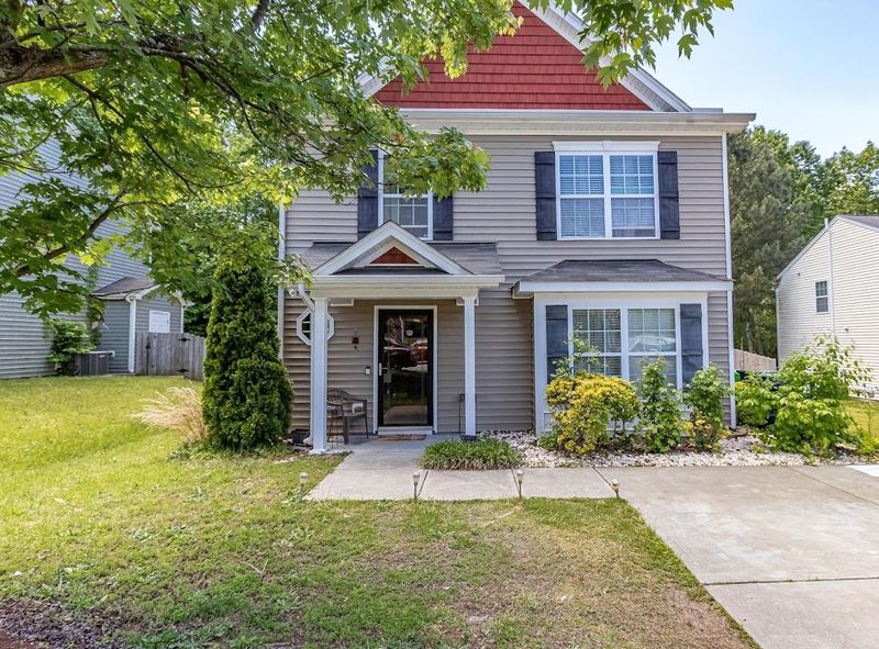 5816 Flat Fern Dr, Raleigh, NC 27610