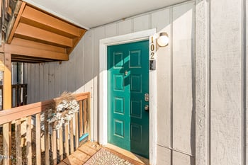 5816 Pointer Dr #102, Raleigh, NC 27609