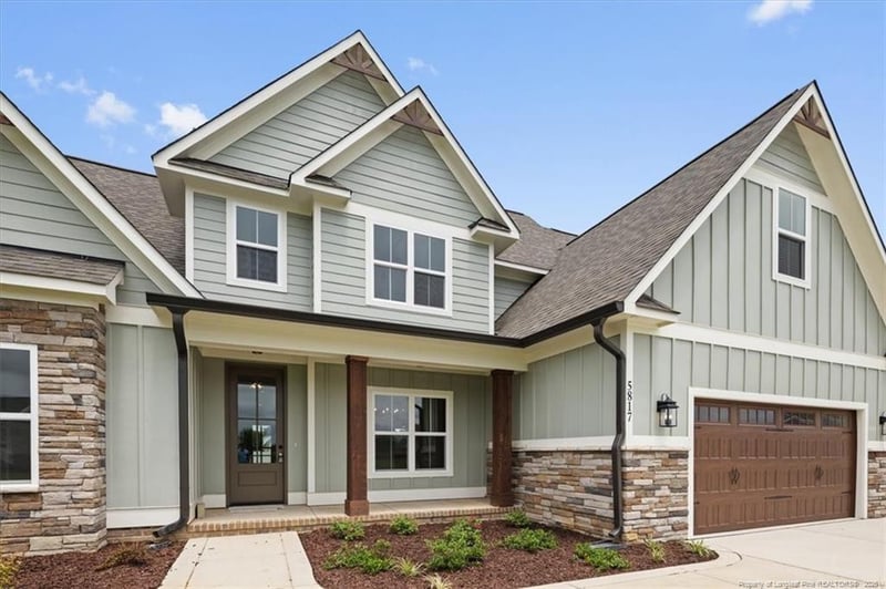 5817 Dottie Cir, Hope Mills, NC 28348