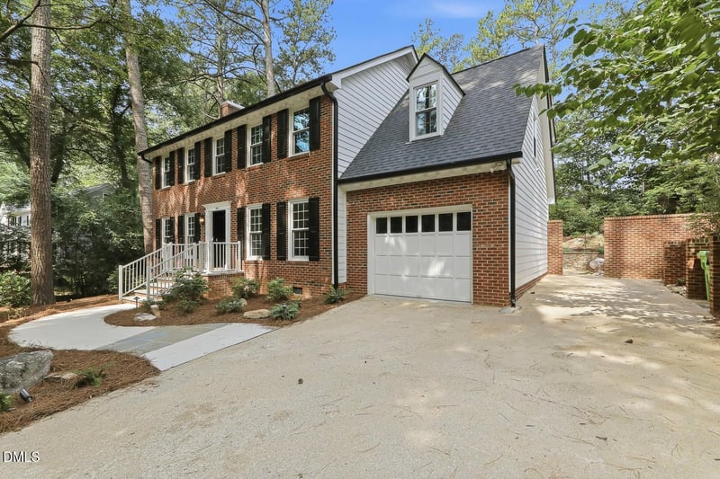 5817 Hedgemoor Dr, Raleigh, NC 27612