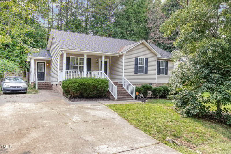 5817 Seward Dr, Knightdale, NC 27545