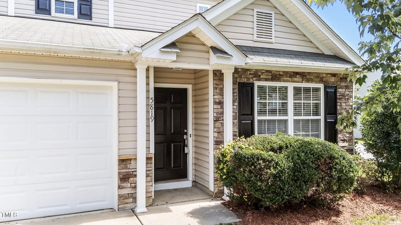 5819 Finestra Way, Raleigh, NC 27610