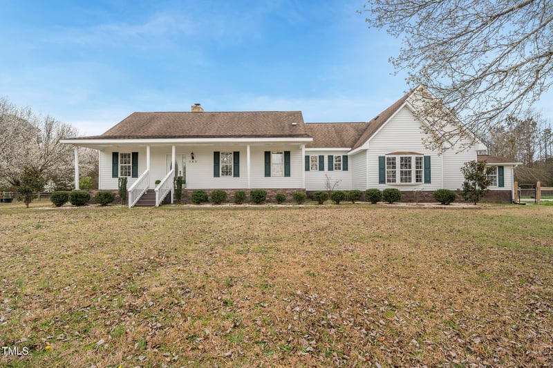 582 Ebenezer Church Rd, Coats, NC 27521