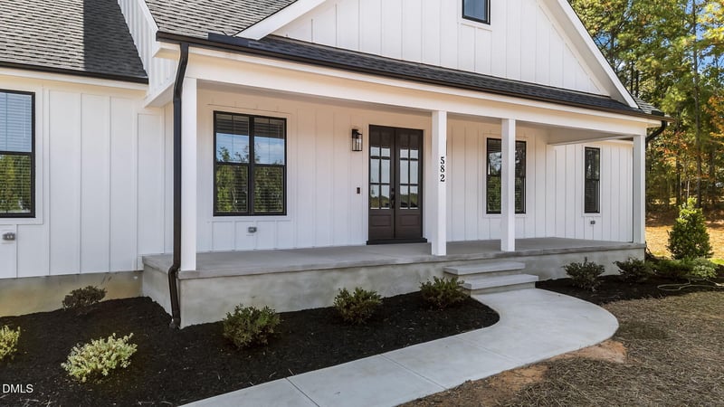 582 Harnett Central Rd, Fuquay Varina, NC 27526