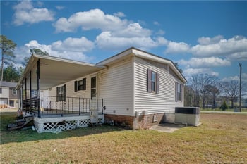 582 Ohmer Dr, Fayetteville, NC 28314