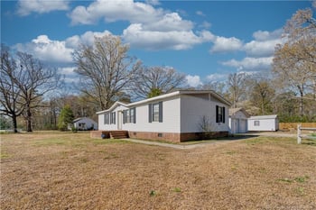 582 Ohmer Dr, Fayetteville, NC 28314