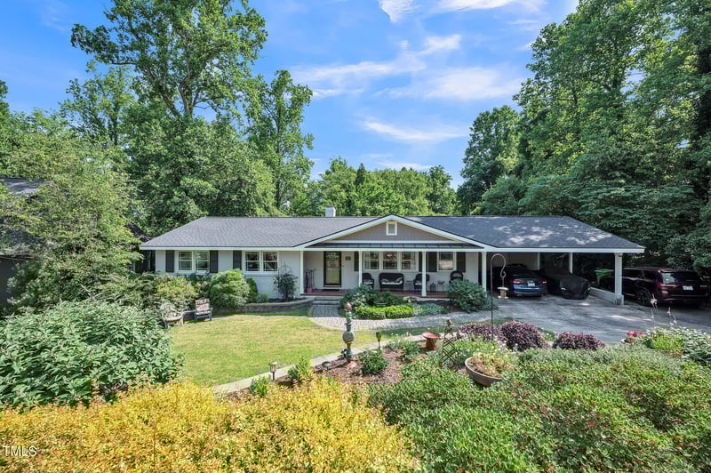582 Wimbleton Dr, Raleigh, NC 27609