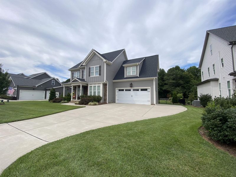 5820 Cleome Ct, Holly Springs, NC 27540