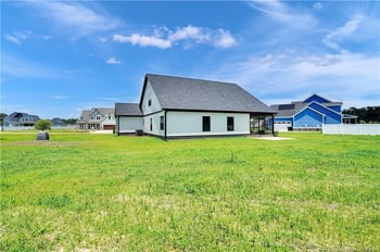 5820 Dottie Cir, Hope Mills, NC 28348