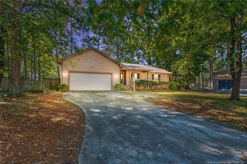 5821 Badin Ct, Fayetteville, NC 28314