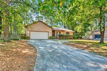 5821 Badin Ct, Fayetteville, NC 28314