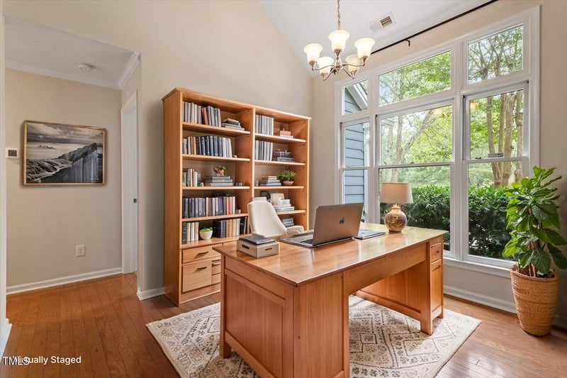 5821 Edgebury Rd, Raleigh, NC 27613