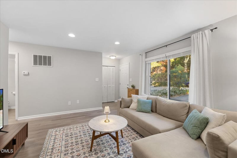 5821 Mapleridge Rd, Raleigh, NC 27609