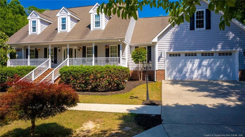 5821 Mockingbird Ln, Sanford, NC 27332