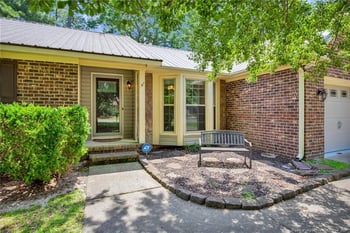 5821 Tuckertown Ln, Fayetteville, NC 28314