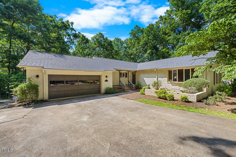 5822 Country Lane Dr, Durham, NC 27705