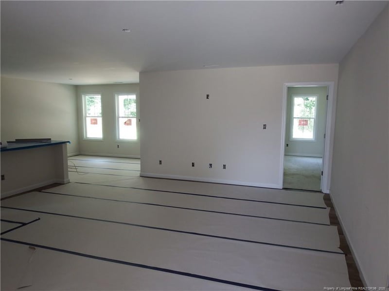 5823 Panther Dr, Hope Mills, NC 28348