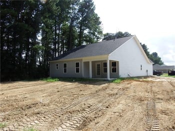 5823 Panther Dr, Hope Mills, NC 28348