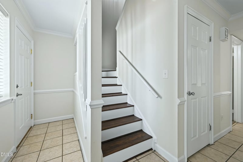 5823 Shady Grove Cir, Raleigh, NC 27609