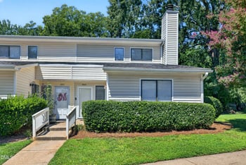 5823 Shady Grove Cir, Raleigh, NC 27609