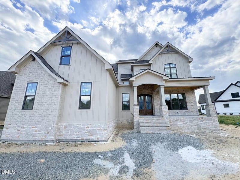 5824 Carriage Gate Dr, Raleigh, NC 27603