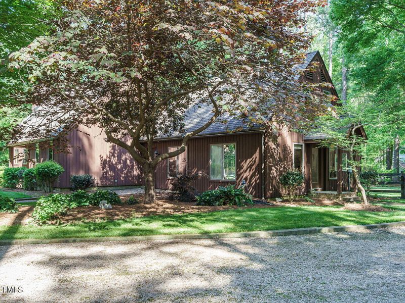 5824 Country Forest Dr, Raleigh, NC 27606