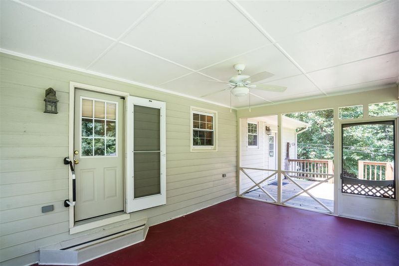 5824 Kiltshire Rd, Durham, NC 27712