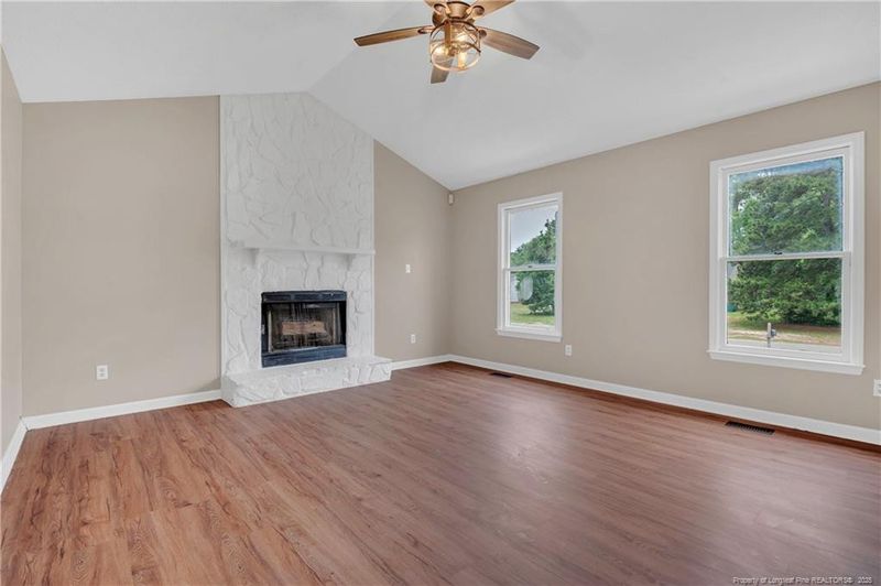 5824 Labonte Dr, Hope Mills, NC 28348