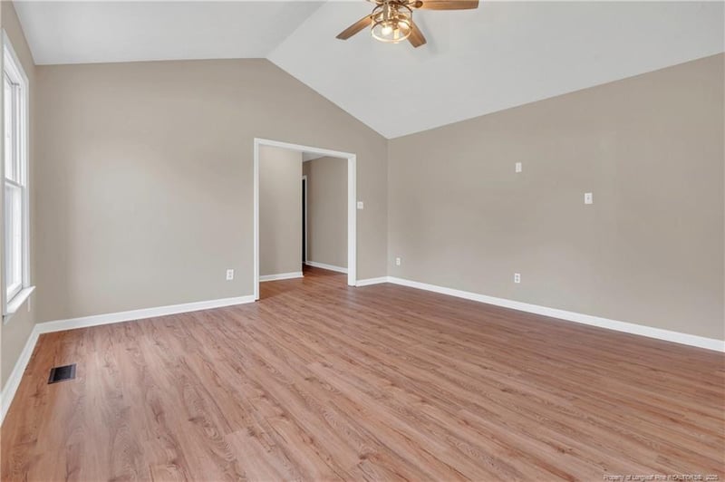 5824 Labonte Dr, Hope Mills, NC 28348
