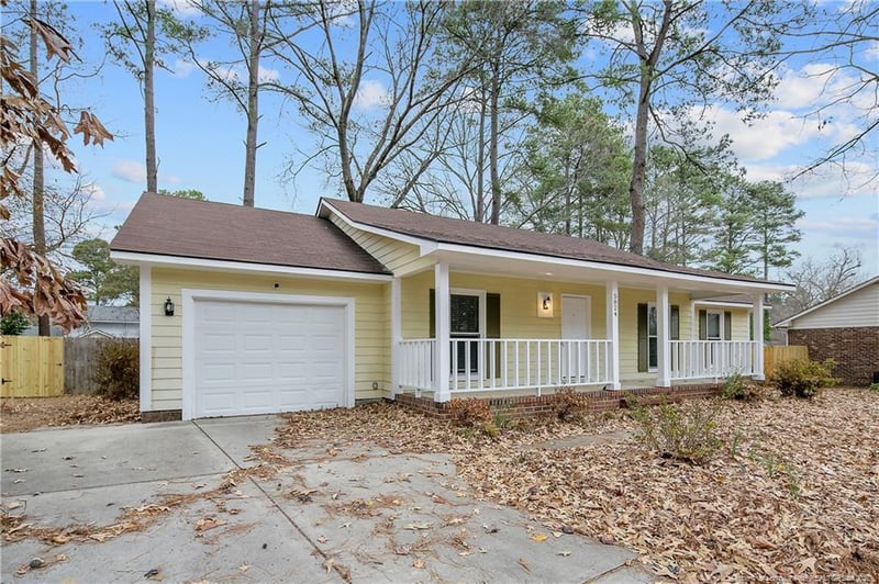 5824 Tuckertown Ln, Fayetteville, NC 28314