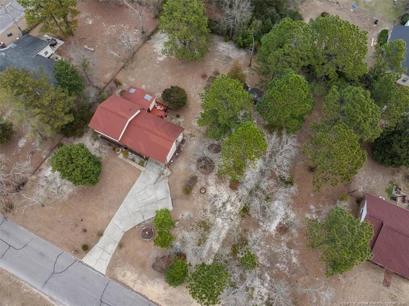 5828 Fairway Dr, Hope Mills, NC 28348