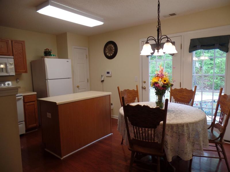 5828 Ricker Rd, Raleigh, NC 27610