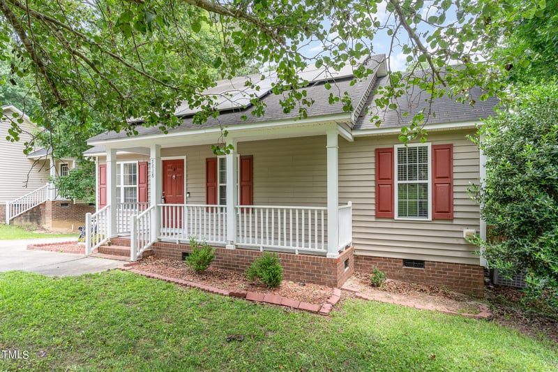 5828 Seward Dr, Knightdale, NC 27545