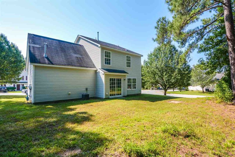 5829 Brambleton Ave, Raleigh, NC 27610