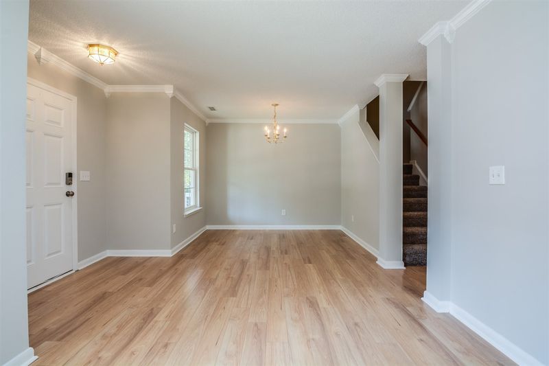 5829 Brambleton Ave, Raleigh, NC 27610