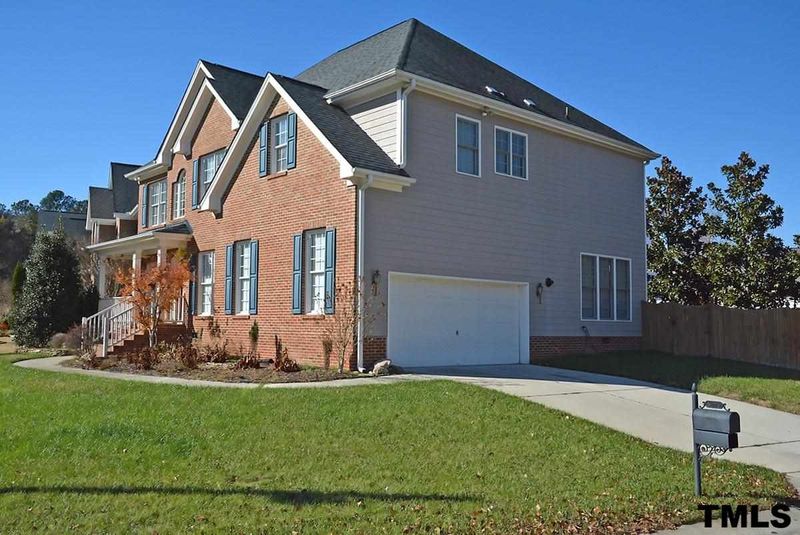 5829 Clarks Fork Dr, Raleigh, NC 27616