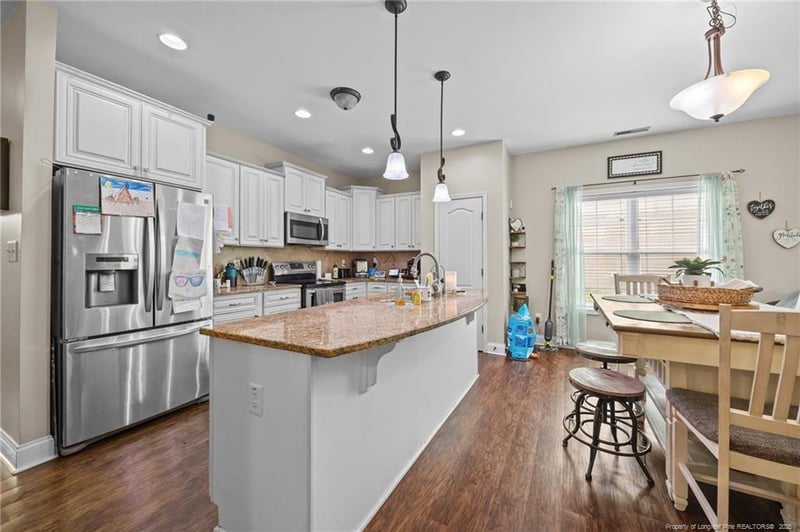 5829 Crepe Myrtle Dr, Hope Mills, NC 28348