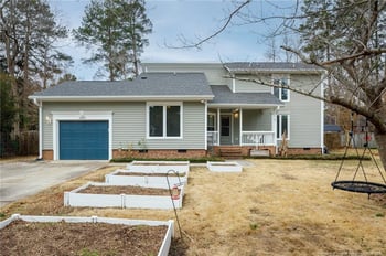 5829 Danville Dr, Fayetteville, NC 28311