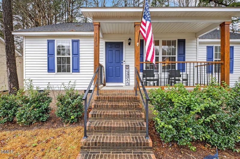 5829 Seward Dr, Knightdale, NC 27545