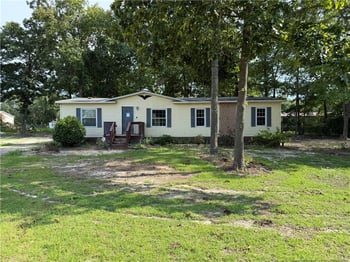 583 Participle Dr, Hope Mills, NC 28348