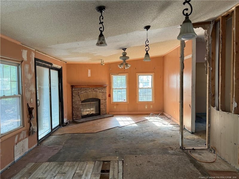 583 Participle Dr, Hope Mills, NC 28348