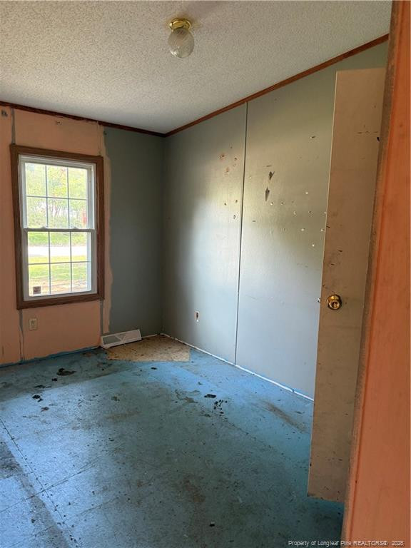 583 Participle Dr, Hope Mills, NC 28348