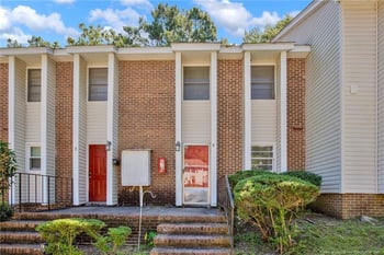 583 Winding Creek Rd #F, Fayetteville, NC 28305
