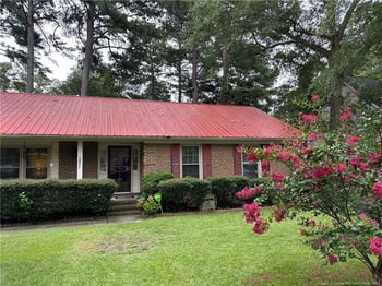 5831 Pettigrew Dr, Fayetteville, NC 28314
