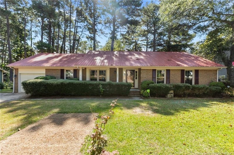 5831 Pettigrew Dr, Fayetteville, NC 28314